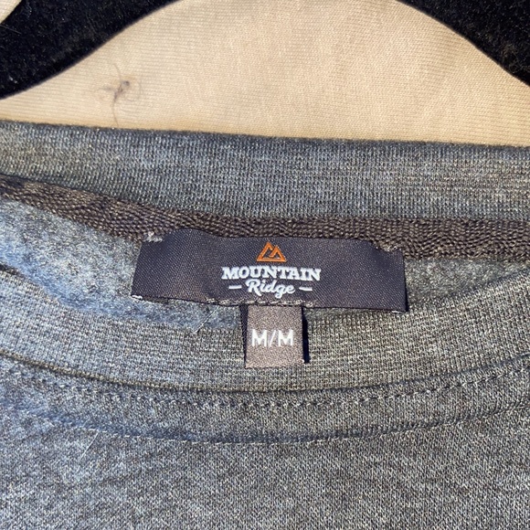 Grey sweater - Picture 2 of 2